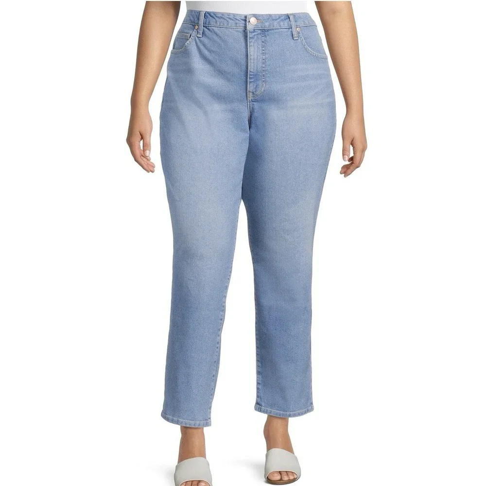 Terra & Sky Women's High Rise Straight Leg Light Wash Jeans Size 18W Petite